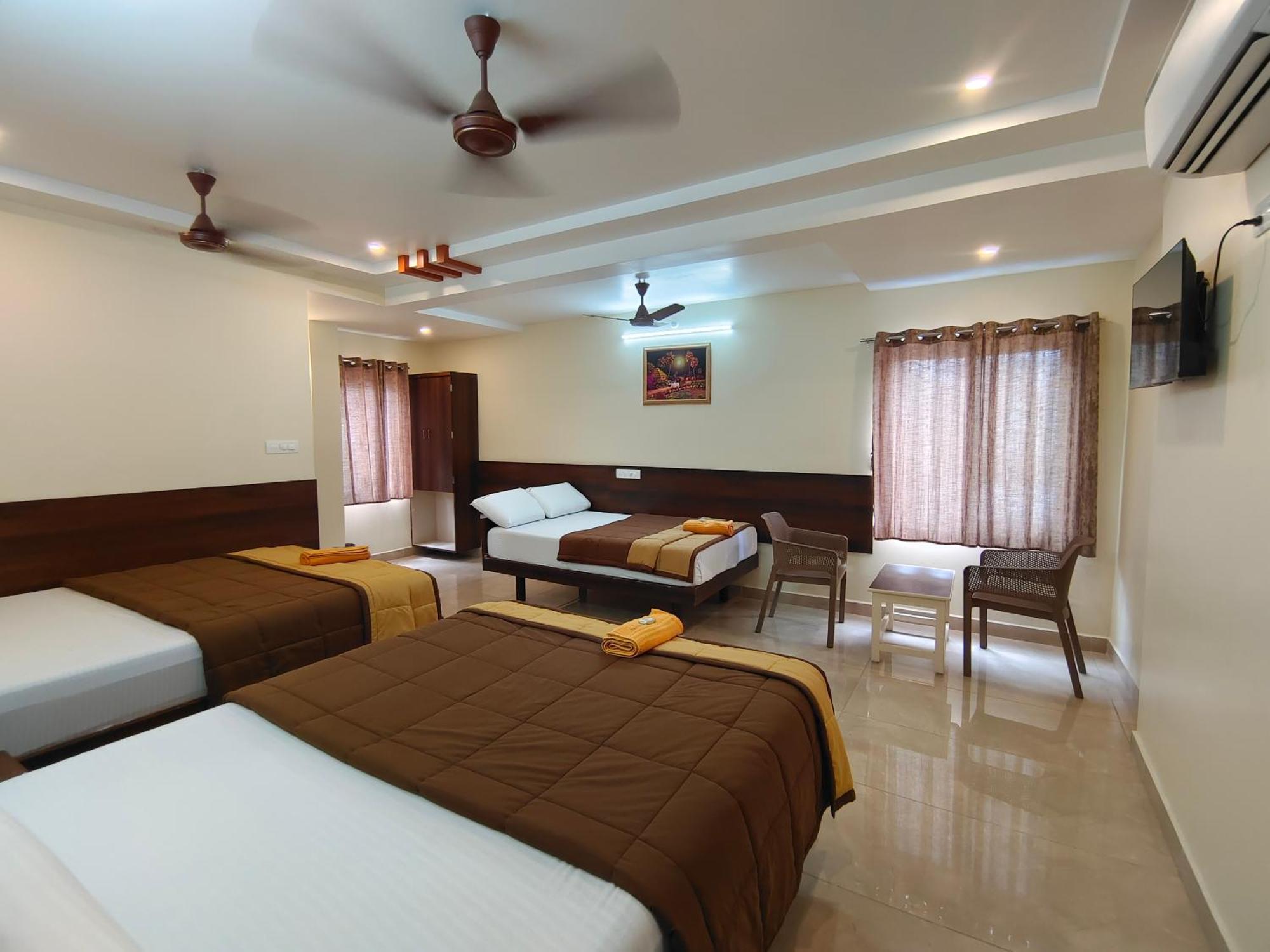 Hotel Dkr Grand Tirupati Extérieur photo
